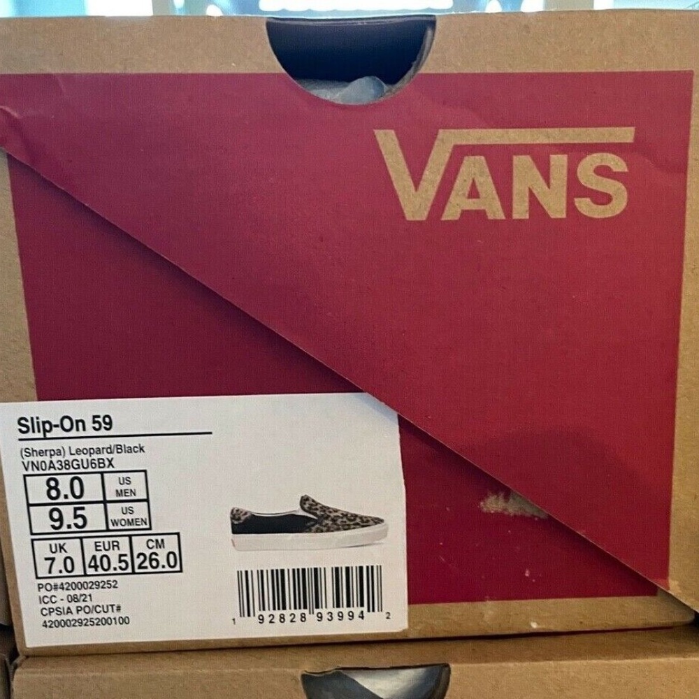 Vans Slip On (Sherpa) Leopard Faux Fur Shoes Womens Sizes 8, 8.5, 9, 9.5, 10 NIB - Picture 8 of 10